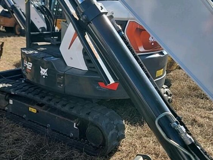 2023-bobcat-e42r2-image-13