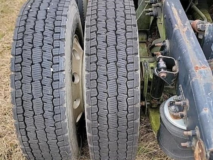 international-prostar-image-11