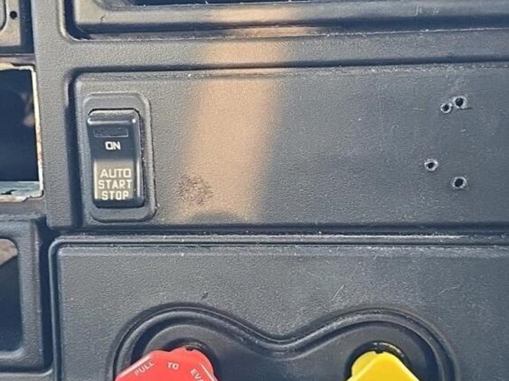 2015-international-prostar-image-26