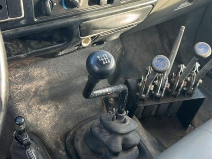 caterpillar-c7-image-24