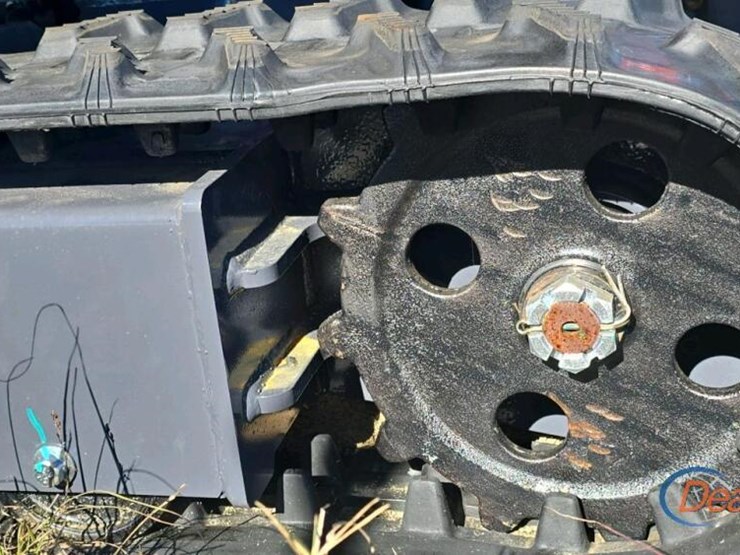 unused-2025-cfg-mx15rx-mini-excavator,-s/n-2025x002051:-13.5hp-gas-eng.,-pilot-system,-bkt.-image-5