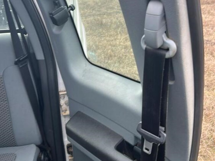 2013-ford-f250-image-18