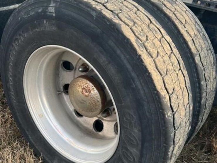 2015-international-prostar-image-13