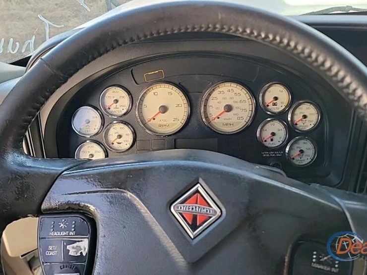 2016-international-prostar-image-21