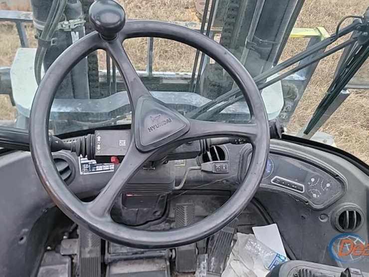 hyundai-70d-9-image-26