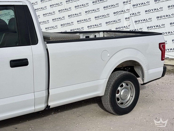 2017-ford-f150-image-7