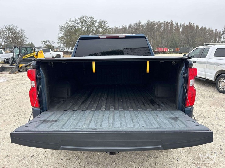 2019-chevrolet-silverado-1500-image-27