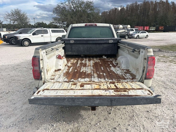 2014-chevrolet-silverado-1500-image-18