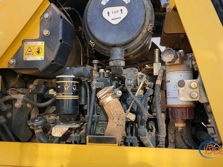 2017-komatsu-d39px-24-image-19