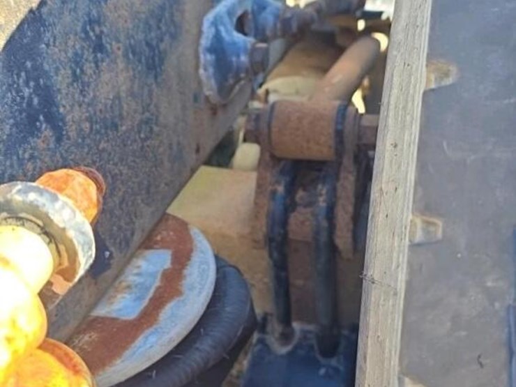 2006-peterbilt-387-image-9