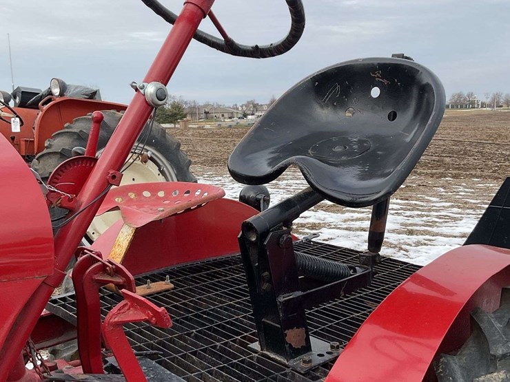 modified-empire-tractor-image-8