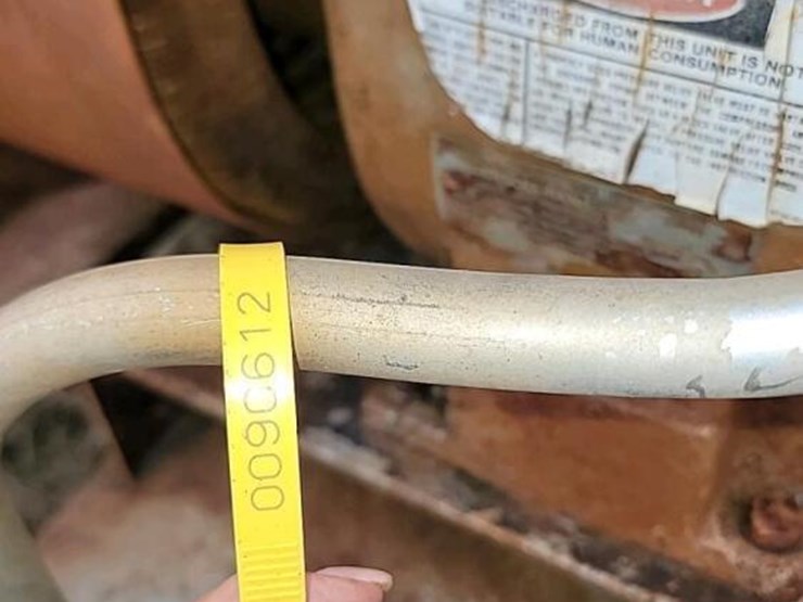 ingersoll-rand-200-gallon-air-compressor,-s/n-581579-image-5