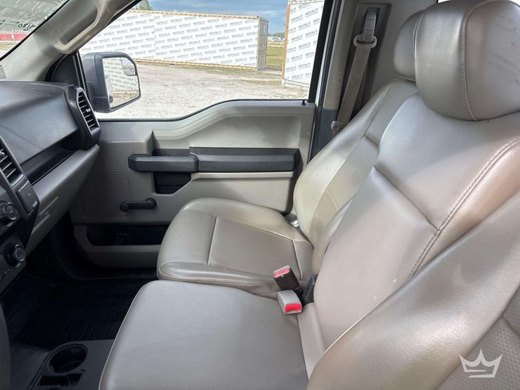 2017-ford-f150-image-22