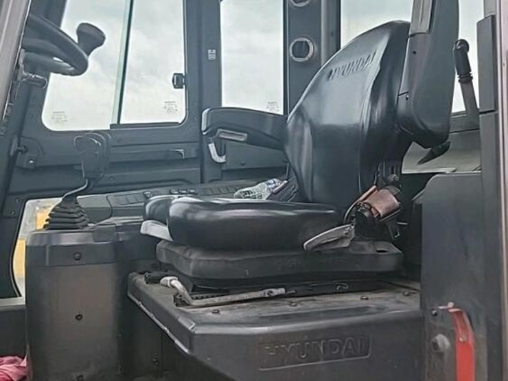 hyundai-70d-9-image-15