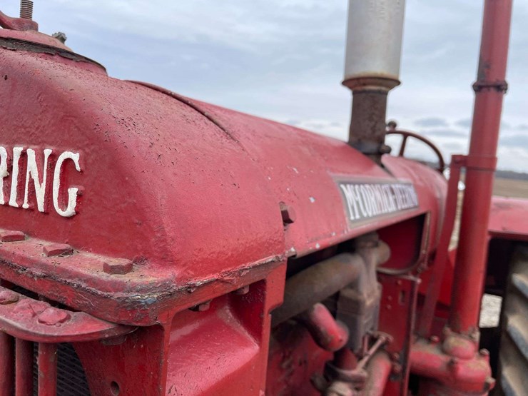 mccormick-deering-w-30-wide-front-on-rubber-image-13