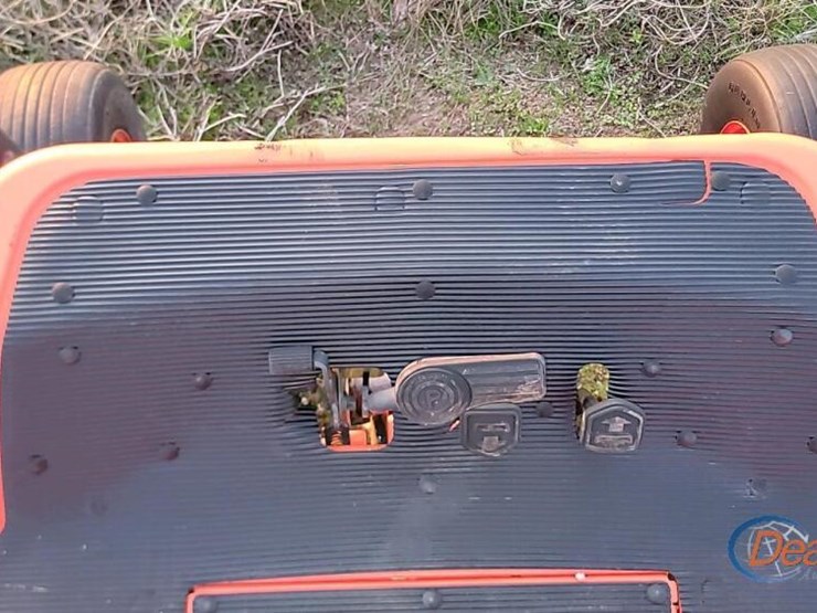 kubota-zg327-image-14