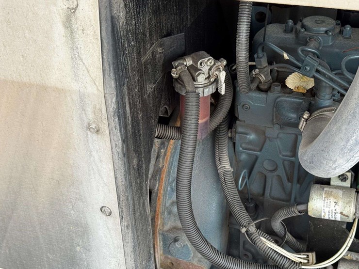 lincoln-electric-vantage-300-image-27