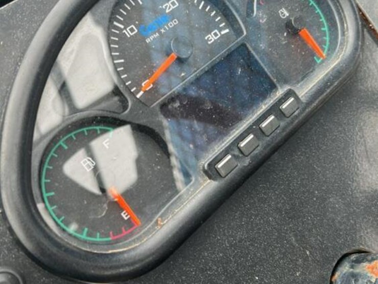 2017-genie-gth844-image-18