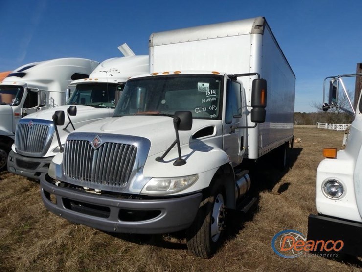 2015-international-durastar-4300-image-10