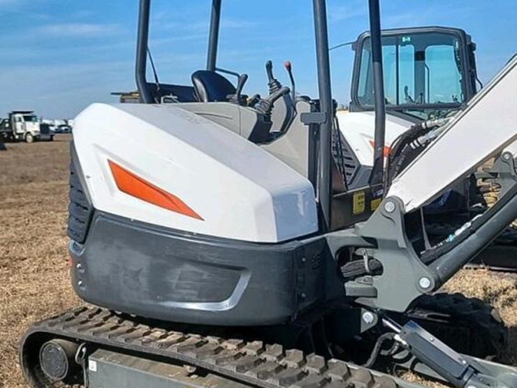 2023-bobcat-e42r2-image-3