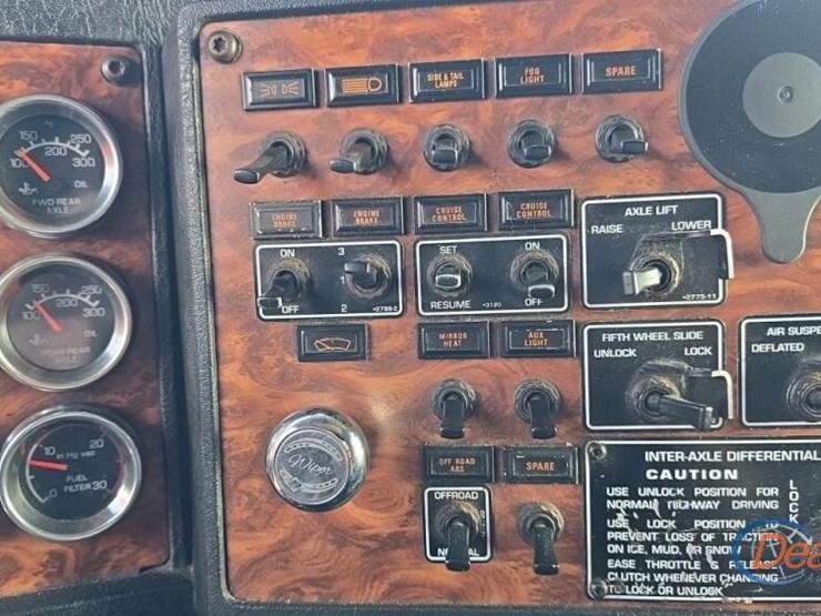 kenworth-w900-image-34