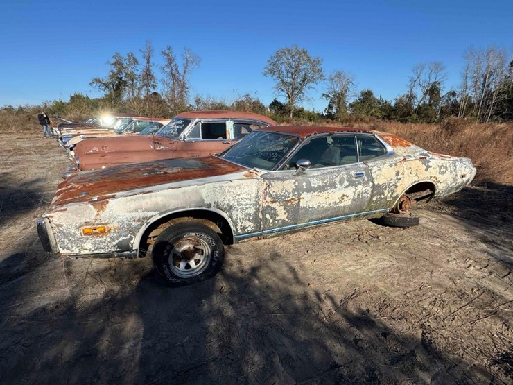 1974-dodge-charger-image-2
