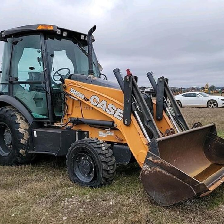 2019 CASE 580N EP