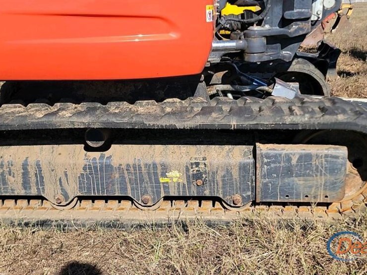 2022-kubota-kx040-image-9
