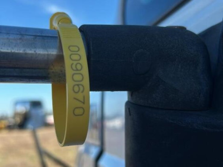 2015-international-prostar-image-44