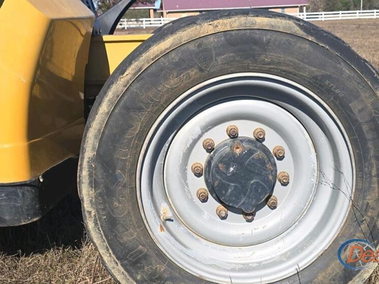 caterpillar-tl642c-image-8