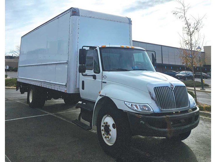 international-durastar-4300-image-1