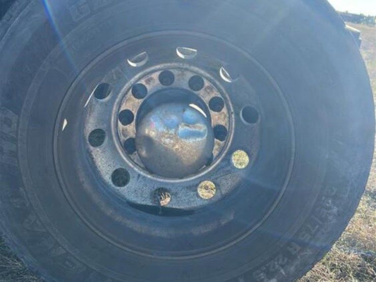 2015-international-prostar-image-16