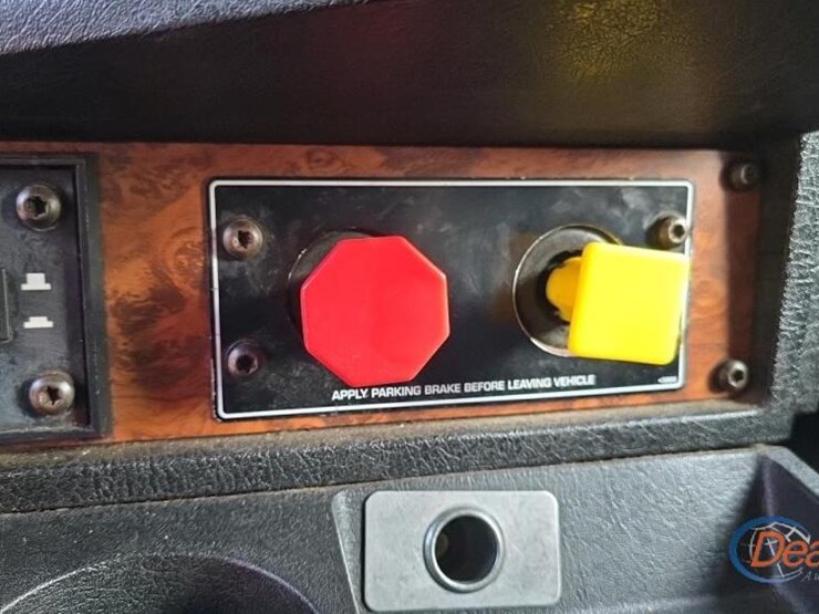 kenworth-w900-image-35