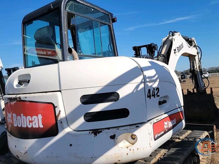 bobcat-442c-image-4