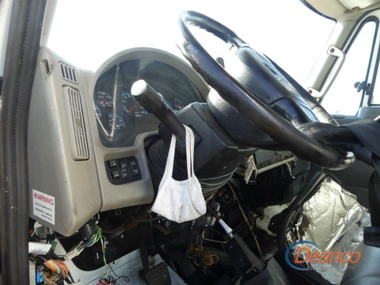 2015-international-durastar-4300-image-9