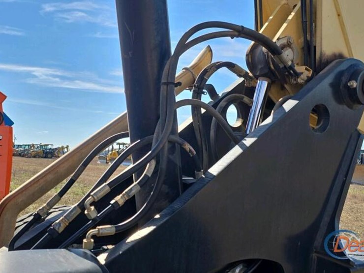 2014-jlg-g6-42a-image-15