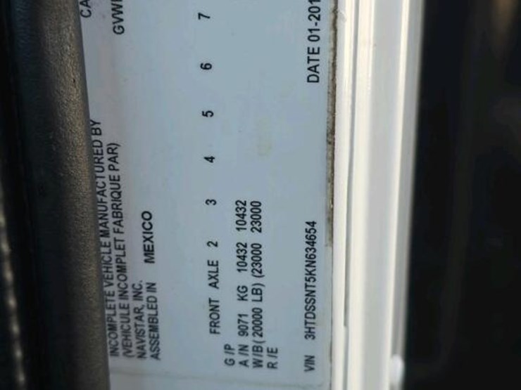 2019-international-hx615-image-43