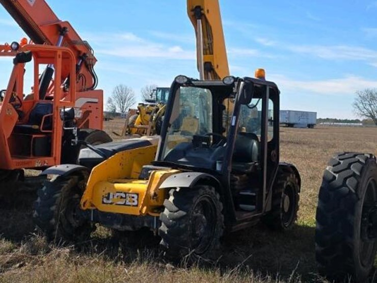 2018-jcb-505-20-image-1