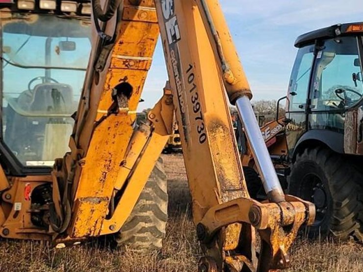 2010-case-590sm-image-16