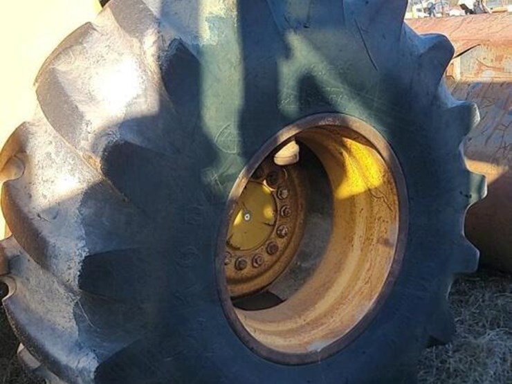 2005-deere-544j-image-7