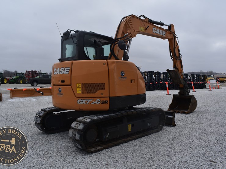 2022-case-cx75csr-image-6