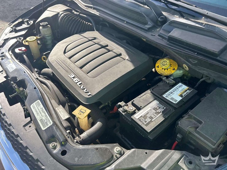 2017-dodge-grand-caravan-image-8