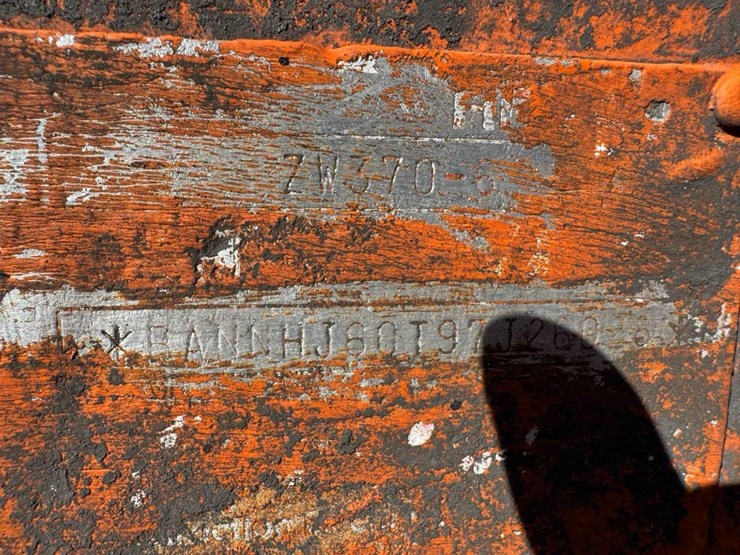 hitachi-zw370-6-image-10