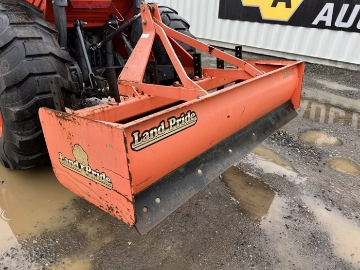 2014-kubota-l5460hst-4wd-compact-utility-tractor-image-26