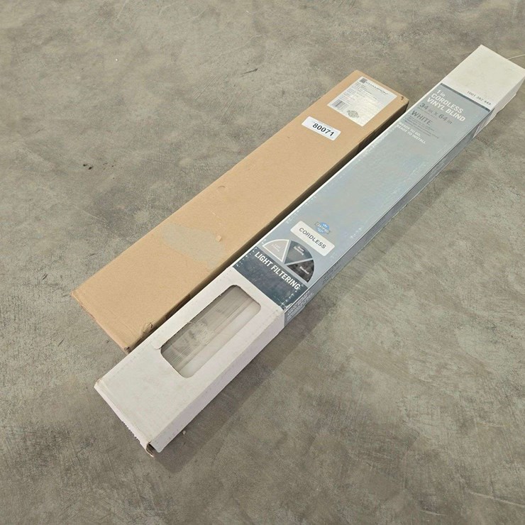 Cordless Vinyl Blind (34"x64") Champion Cordless Room Darkening Vinyl Blinds (24"x72")