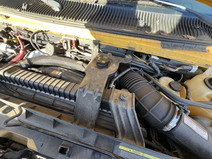 2008-ford-e350-sd-image-11