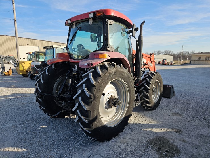 case-ih-mxu110-image-9