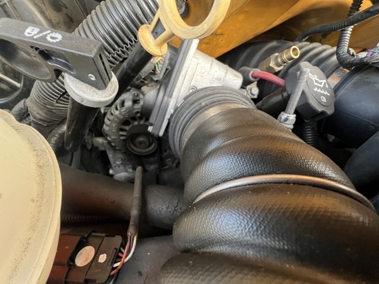 2012-chevrolet-express-school-bus-image-12