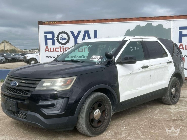 2017-ford-explorer-image-1