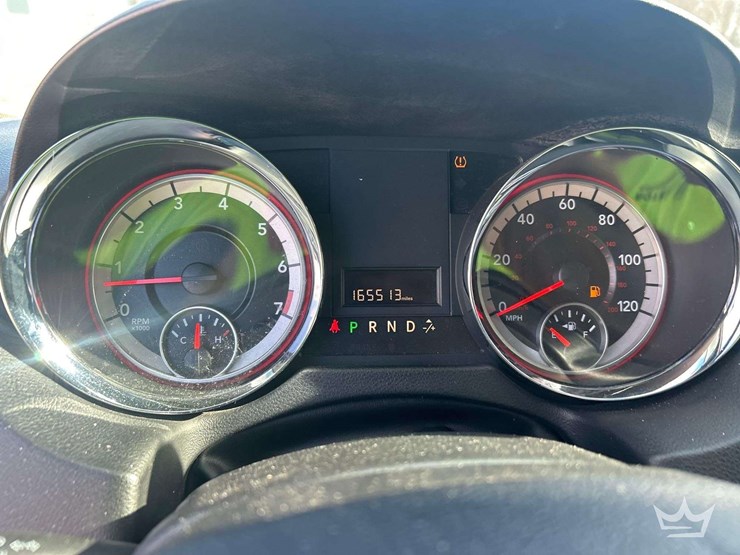 2017-dodge-grand-caravan-image-14